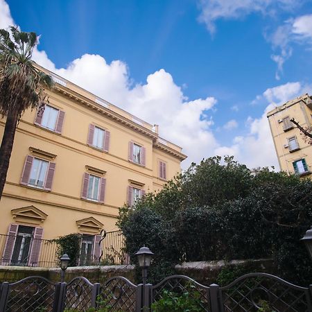 Pink Star Napoli Luxury Apartment Bagian luar foto