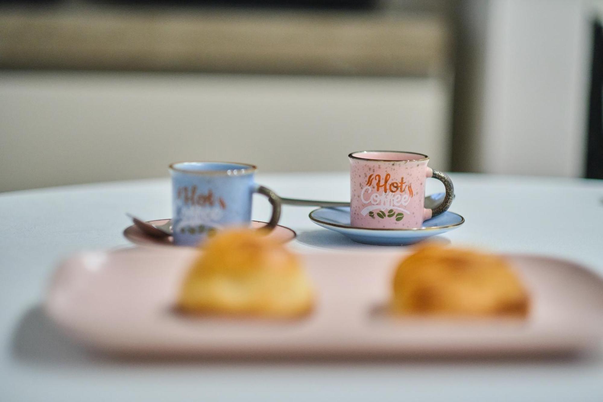 Pink Star Napoli Luxury Apartment Bagian luar foto