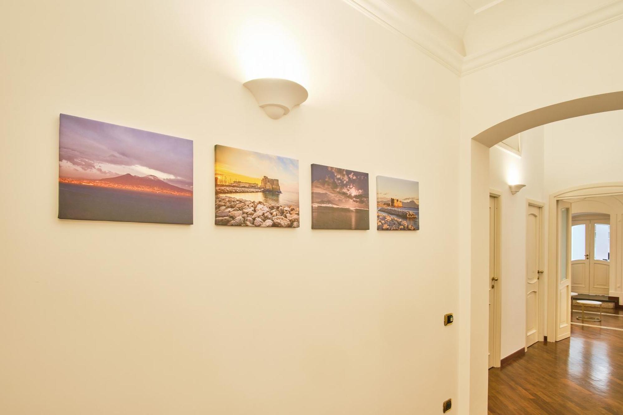 Pink Star Napoli Luxury Apartment Bagian luar foto