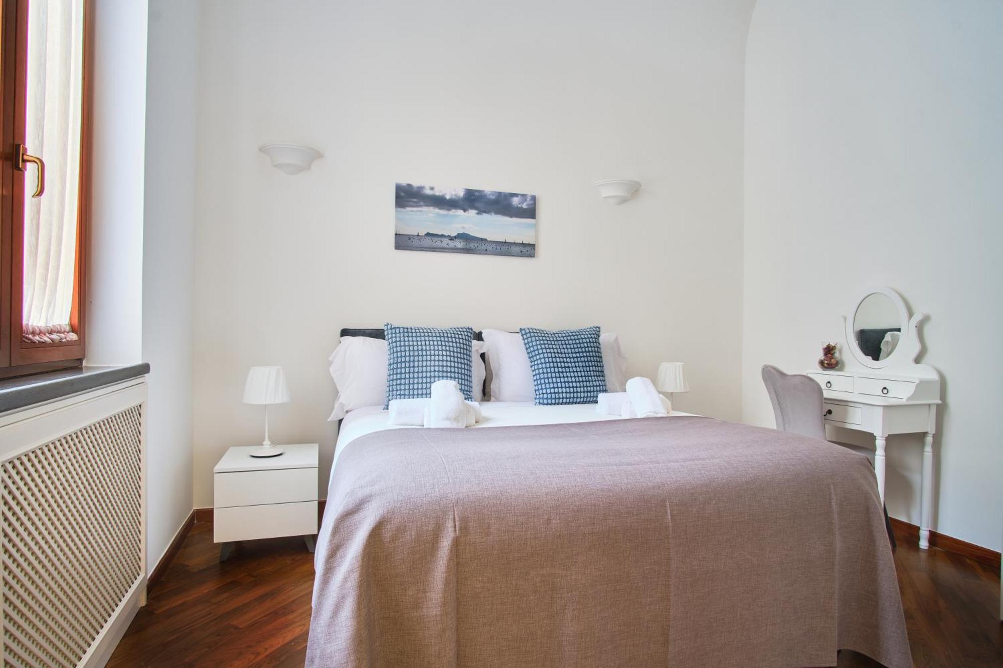Pink Star Napoli Luxury Apartment Bagian luar foto