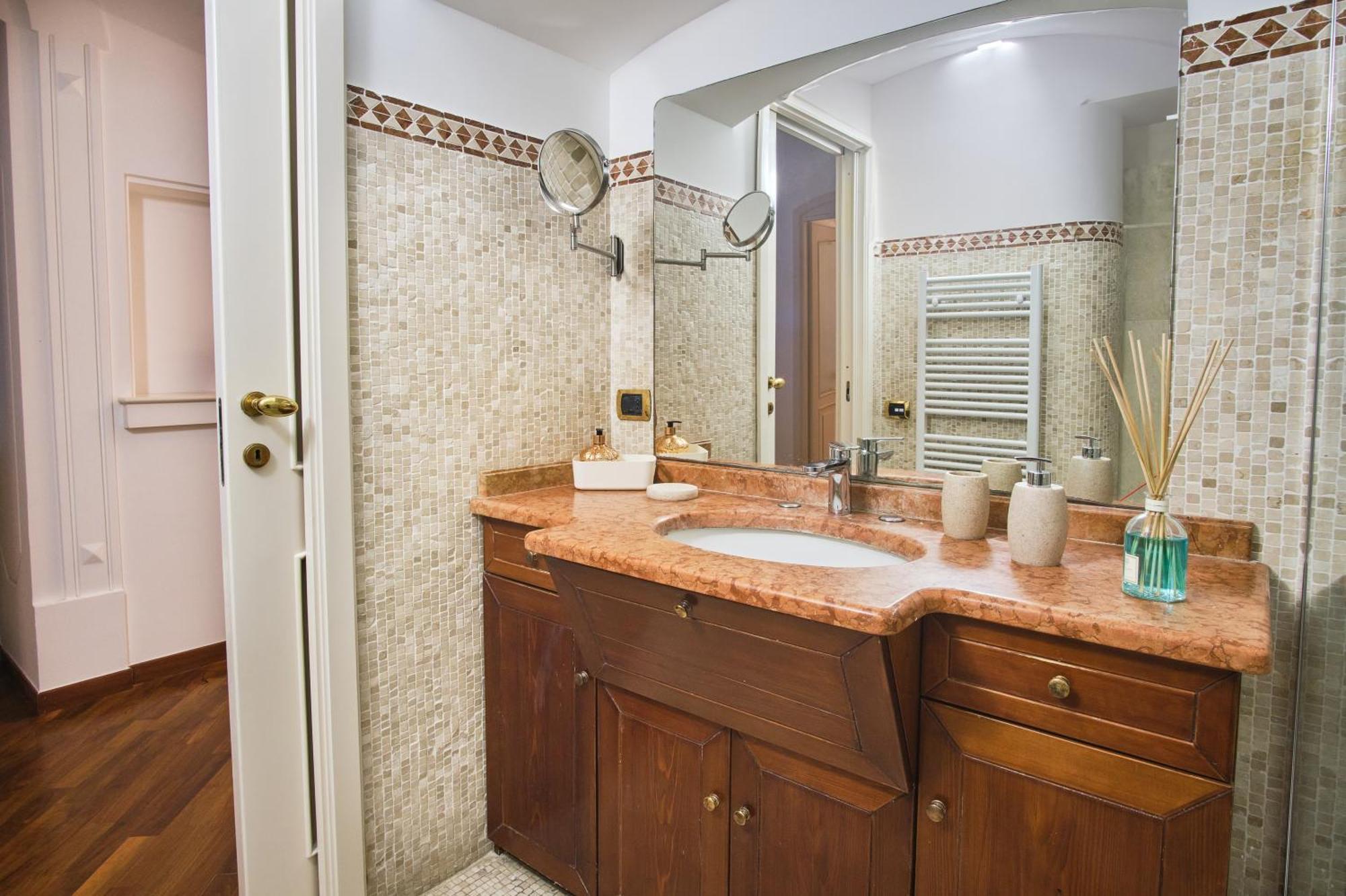 Pink Star Napoli Luxury Apartment Bagian luar foto